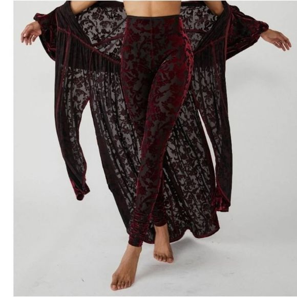 FREE PEOPLE Magic Hour Leggings Midnight Combo, High Waisted Burnout Floral | XL - Picture 7 of 8